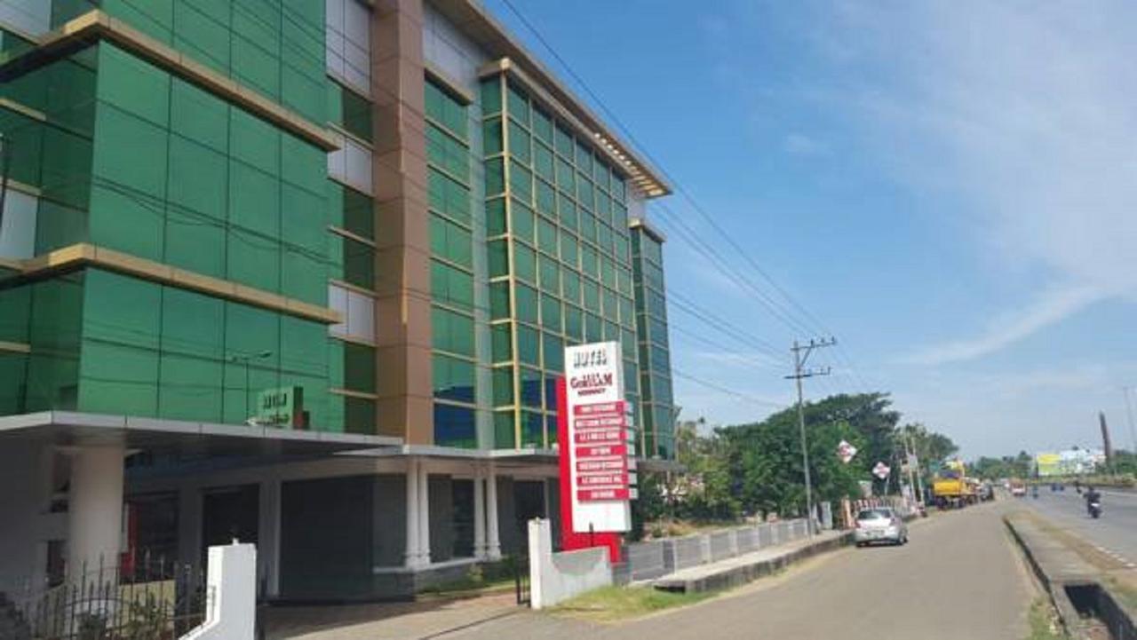 מלון Thrissur Sree Gokulam Residency מראה חיצוני תמונה
