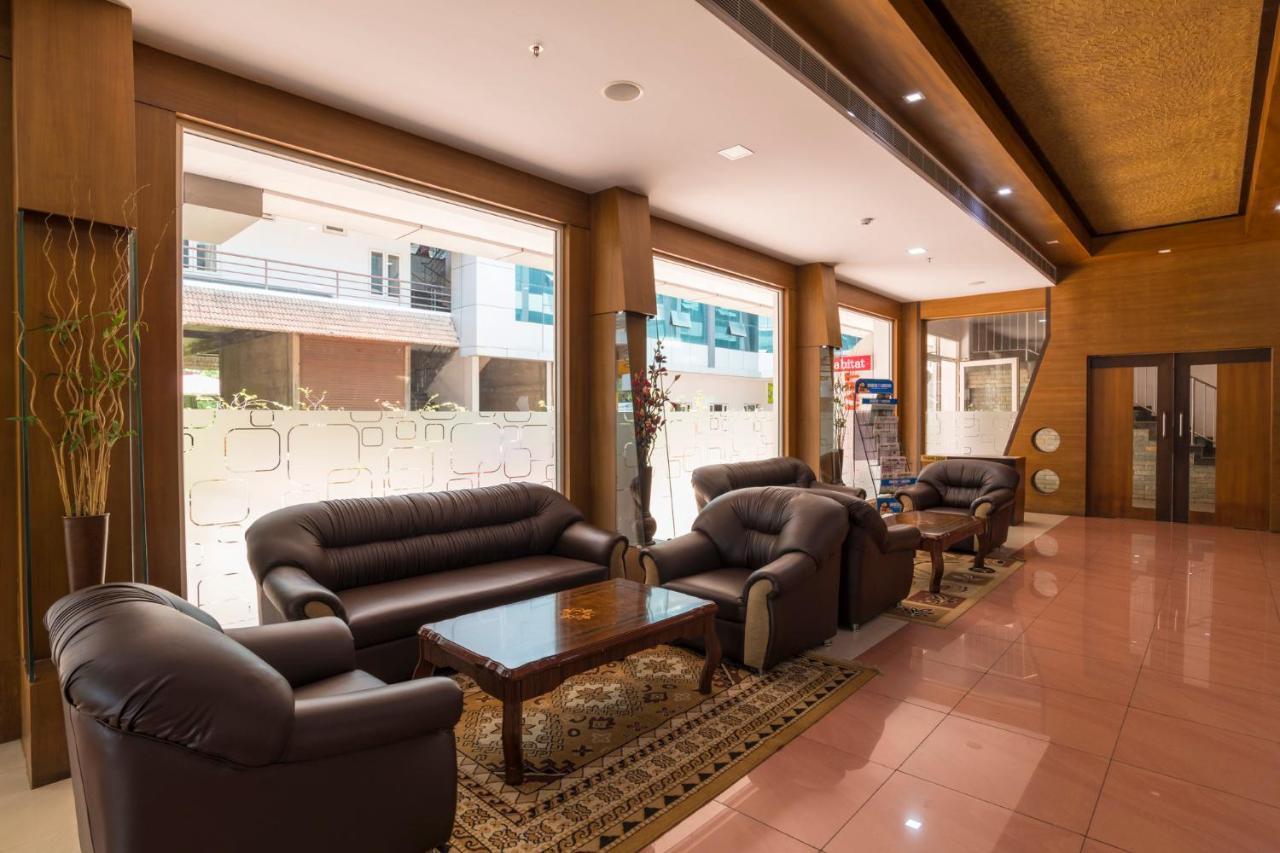 מלון Thrissur Sree Gokulam Residency מראה חיצוני תמונה