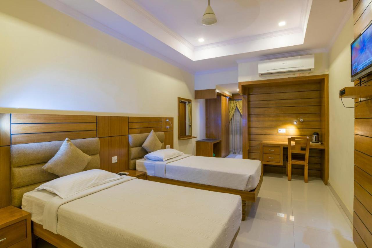 מלון Thrissur Sree Gokulam Residency מראה חיצוני תמונה