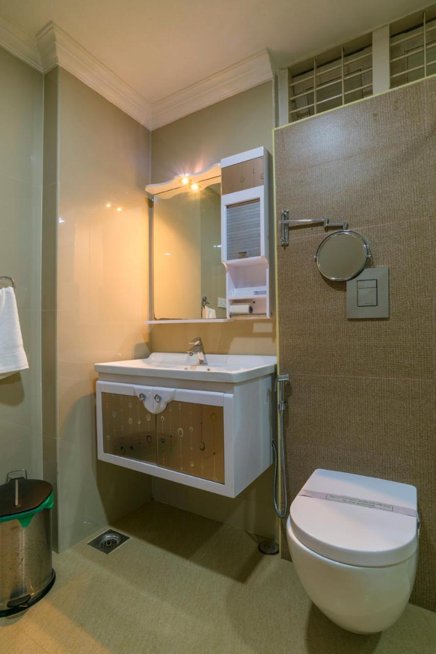 מלון Thrissur Sree Gokulam Residency מראה חיצוני תמונה