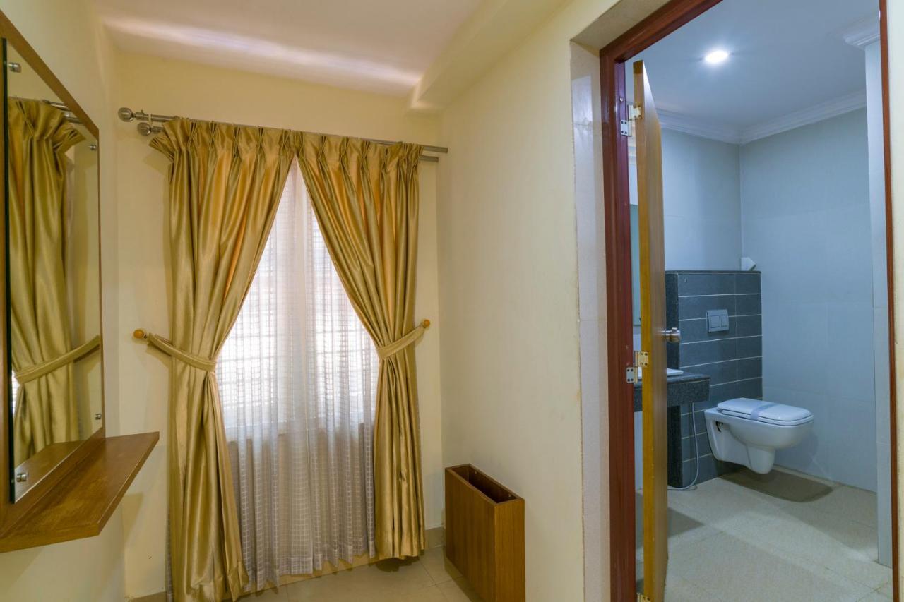 מלון Thrissur Sree Gokulam Residency מראה חיצוני תמונה
