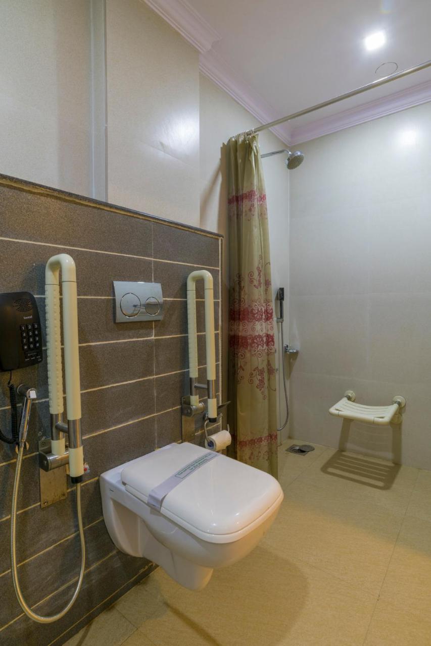 מלון Thrissur Sree Gokulam Residency מראה חיצוני תמונה